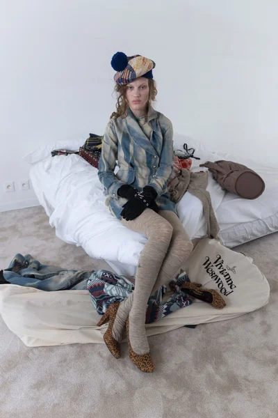 Look 30